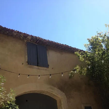 Le Voyageur - D'hotes Bed & Breakfast *