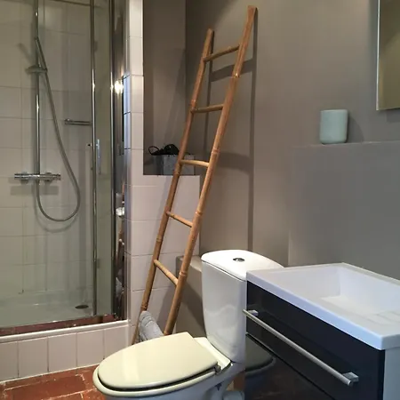 Le Voyageur - D'hotes Bed & Breakfast *