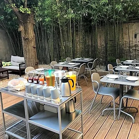 旅行者住宿加早餐旅馆 Olonzac
